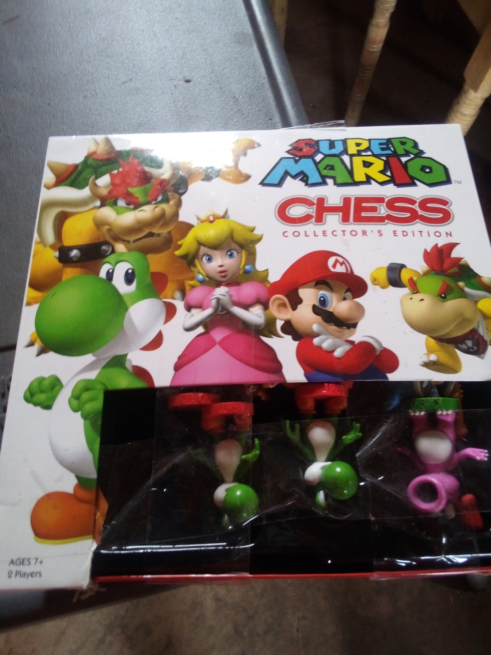 Nintendo Super Mario Chess Collector's Edition - White, Red, Green, Pink